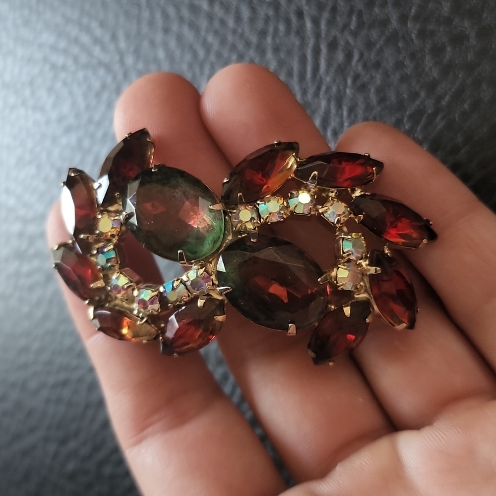 Vtg Brooch